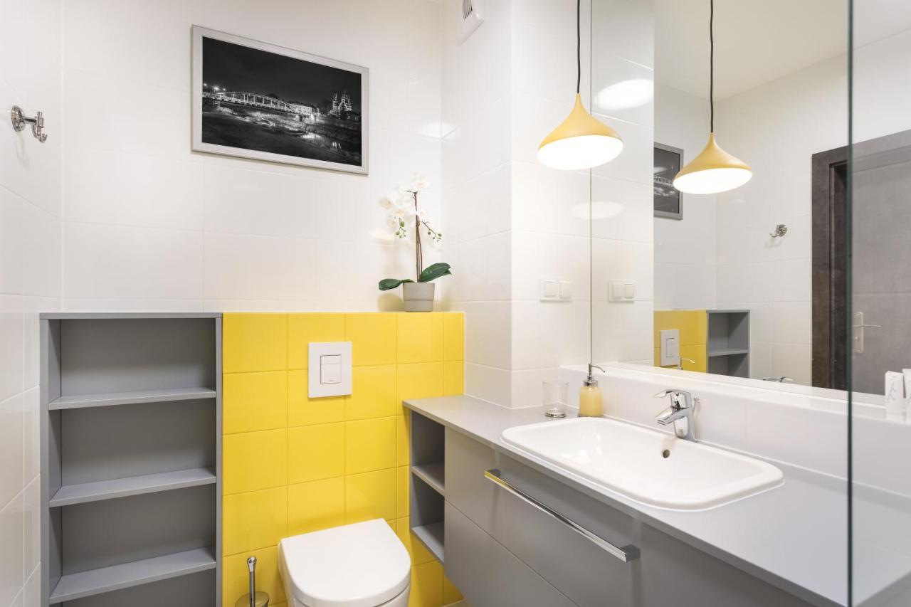 H2 Apartment- Gasiorowskich 4 - Parking Podziemny - Self Check In 24H - Mtp Targi - Pkp - Sklep Netto W Budynku Poznań Esterno foto
